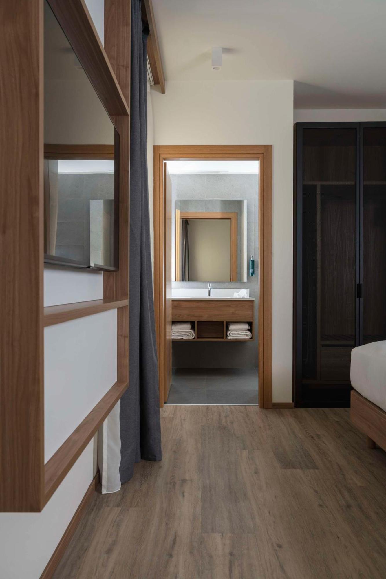 Hilton Garden Inn Padova City Centre Exterior photo