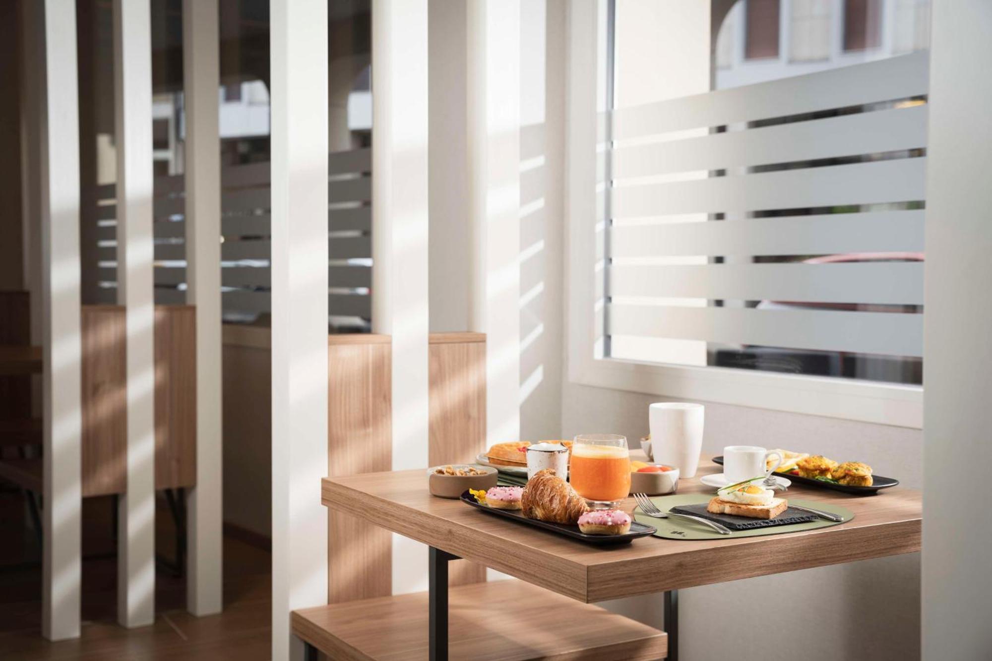 Hilton Garden Inn Padova City Centre Exterior photo