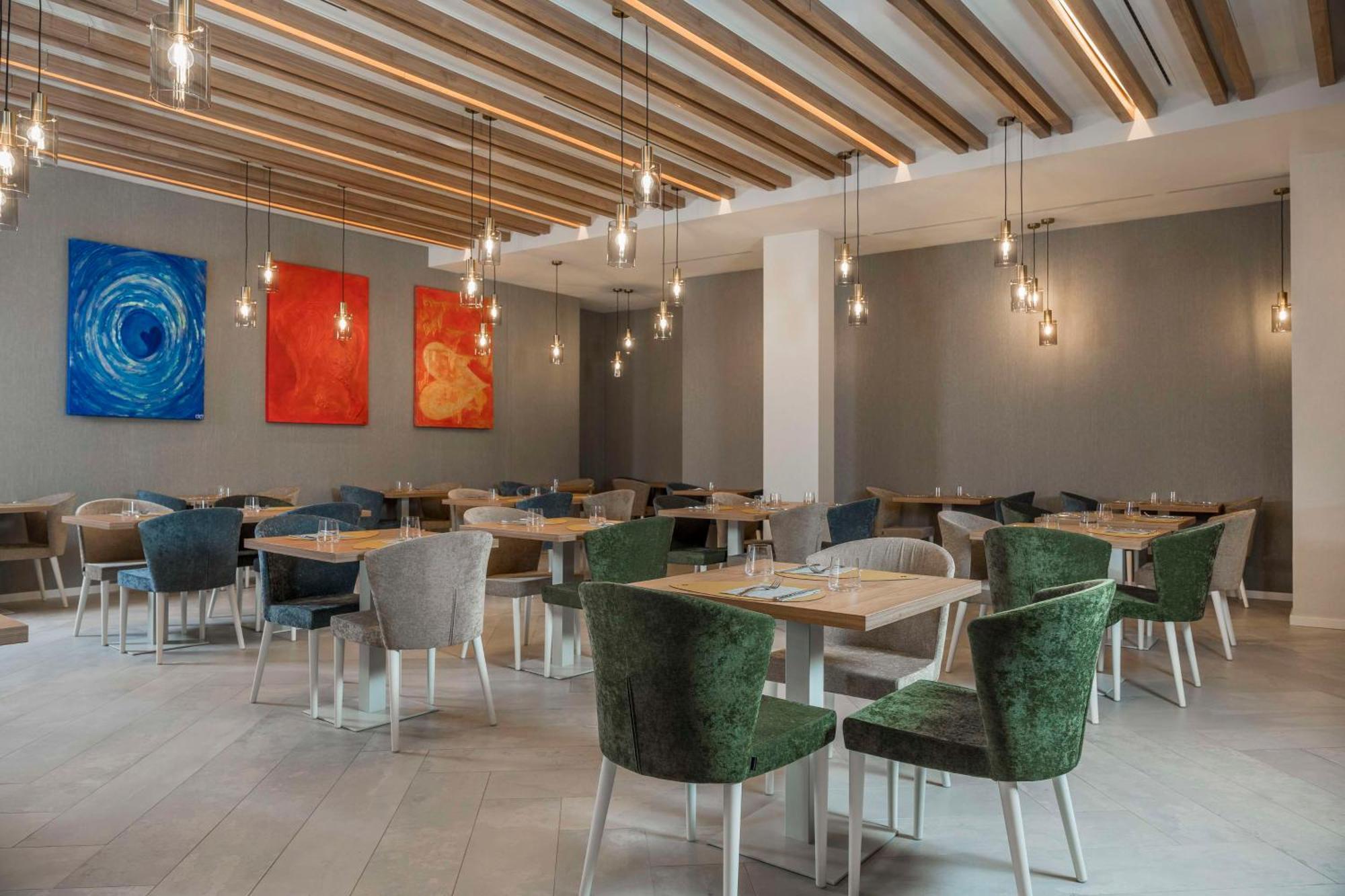 Hilton Garden Inn Padova City Centre Exterior photo